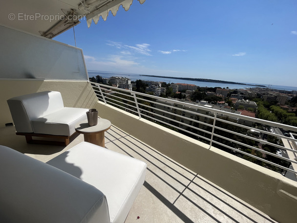 Appartement à CANNES