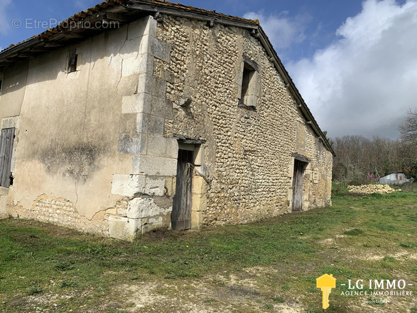 Maison à SALIGNAC-DE-MIRAMBEAU