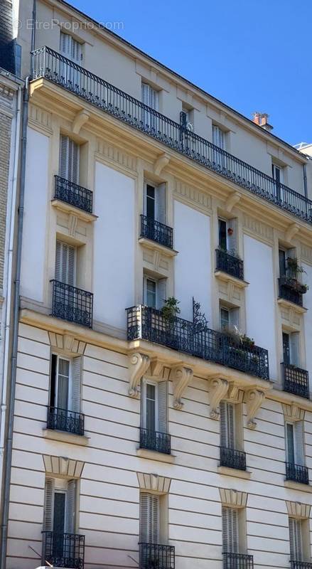 Appartement à ISSY-LES-MOULINEAUX