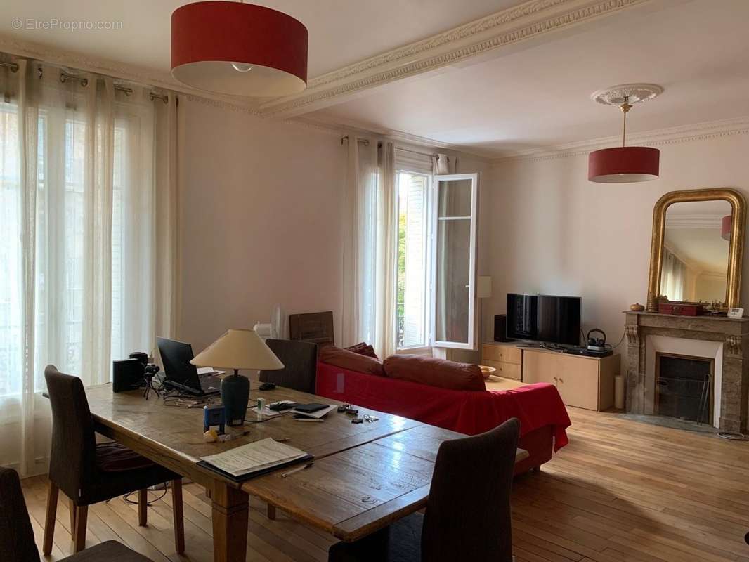 Appartement à ISSY-LES-MOULINEAUX