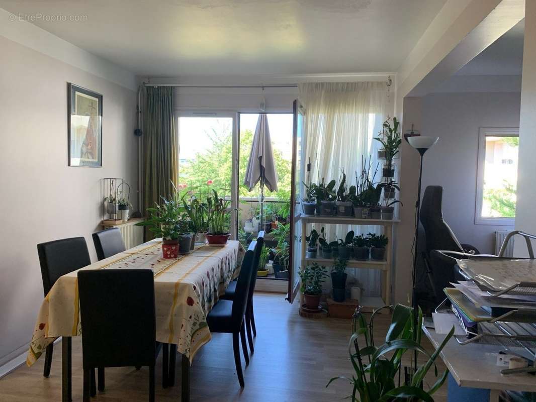 Appartement à NOISY-LE-GRAND