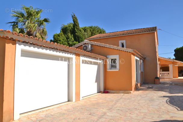 Maison à SIX-FOURS-LES-PLAGES