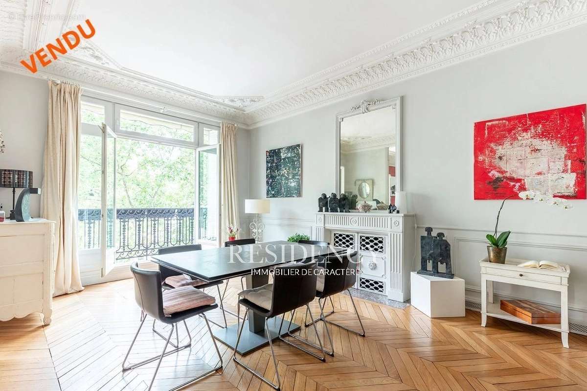 Appartement à PARIS-6E