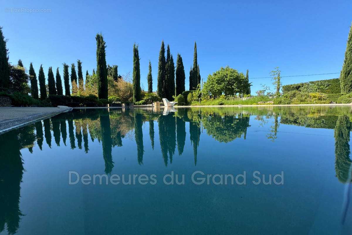 Maison à VAISON-LA-ROMAINE