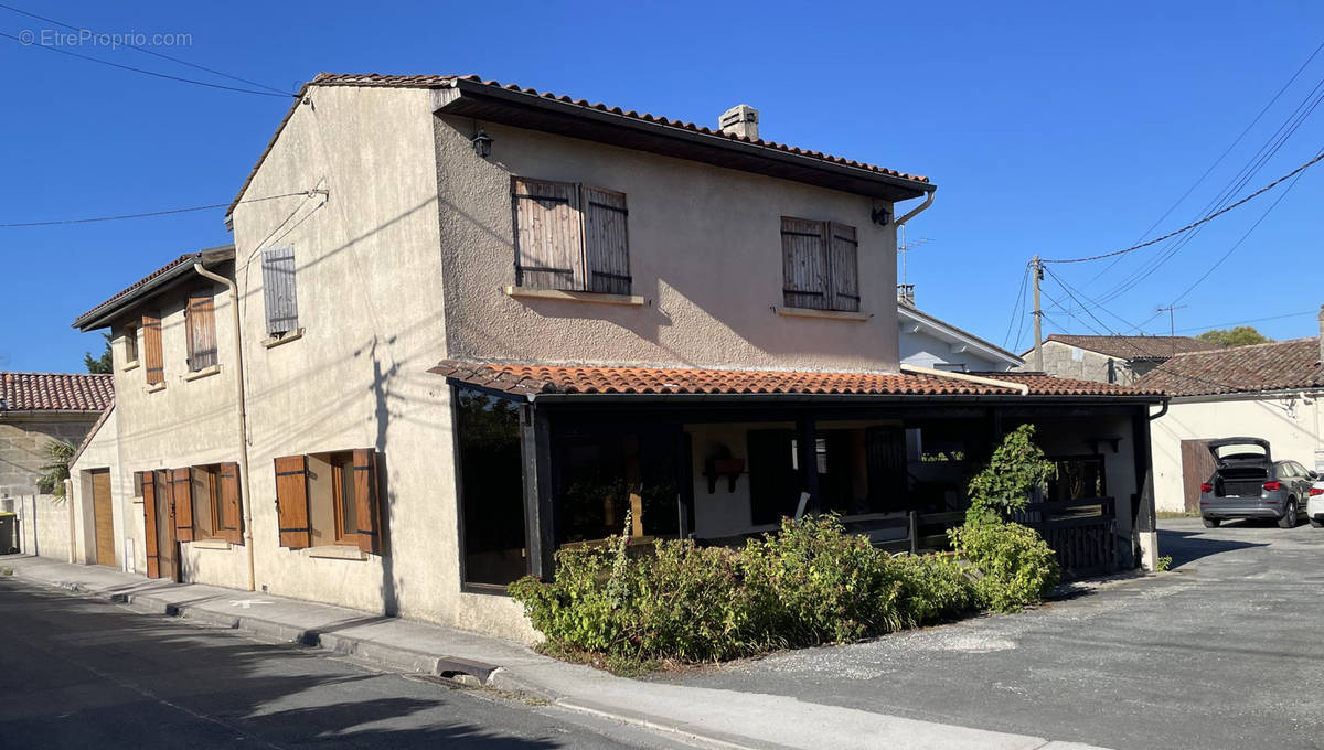 Maison à SAINT-ANDRE-DE-CUBZAC