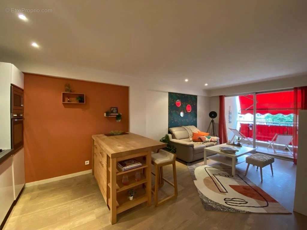 Appartement à NICE