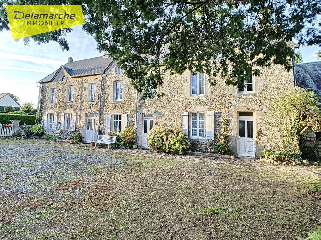 Maison à QUETTREVILLE-SUR-SIENNE