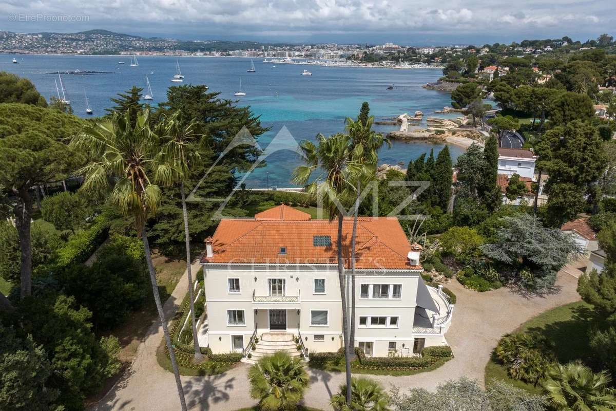 Maison à ANTIBES