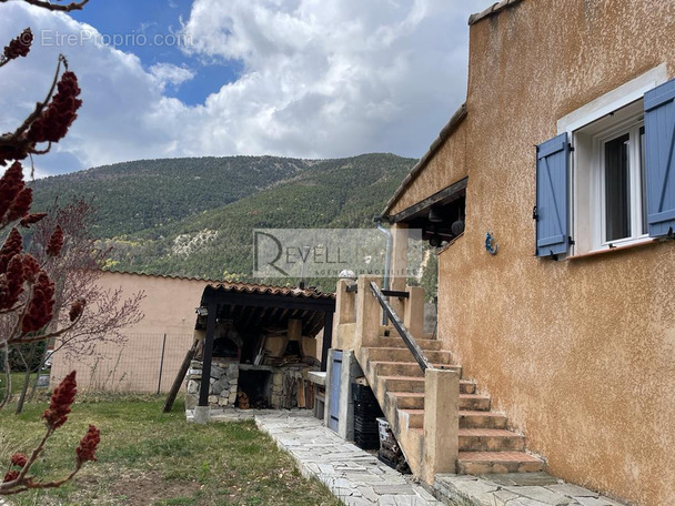 Maison à LE FUGERET