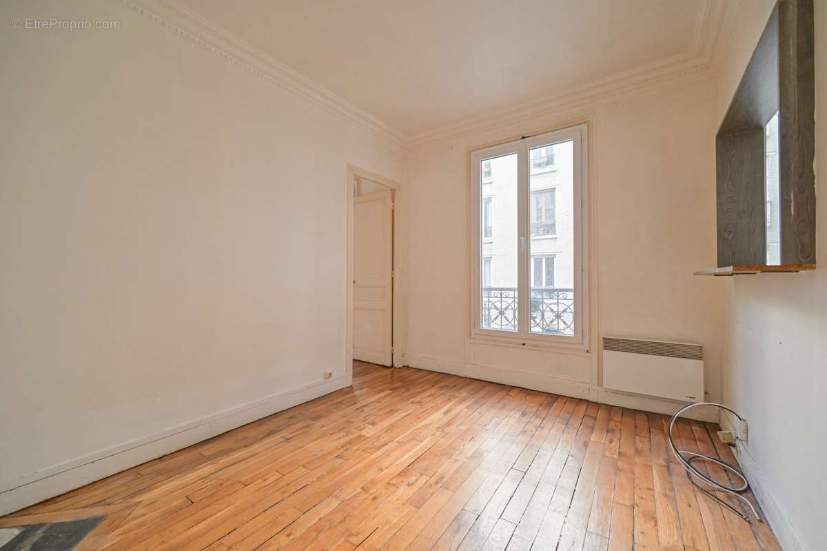 Appartement à PARIS-19E