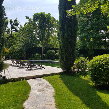 Maison à MAISONS-LAFFITTE