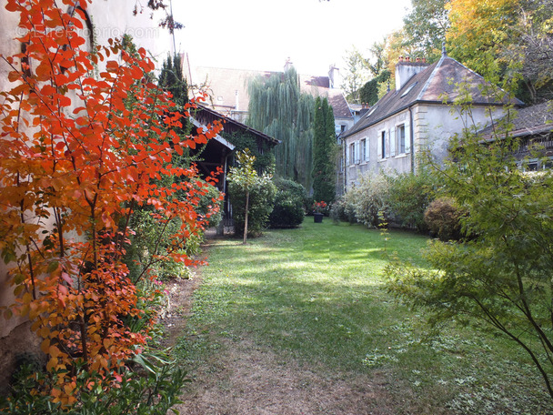 Appartement à GRAY