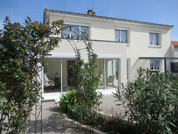 Maison à LA ROCHELLE