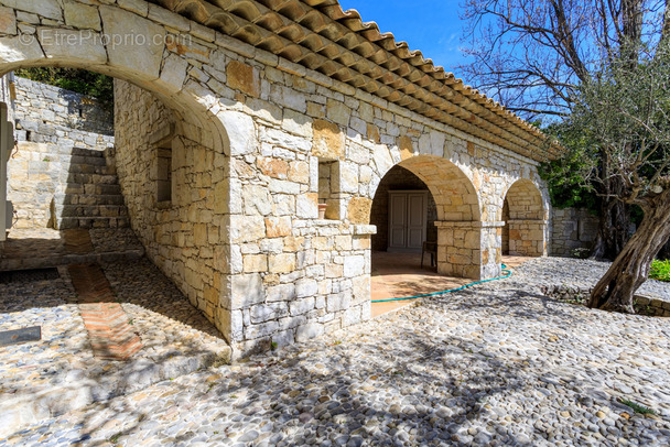 Maison à GRASSE