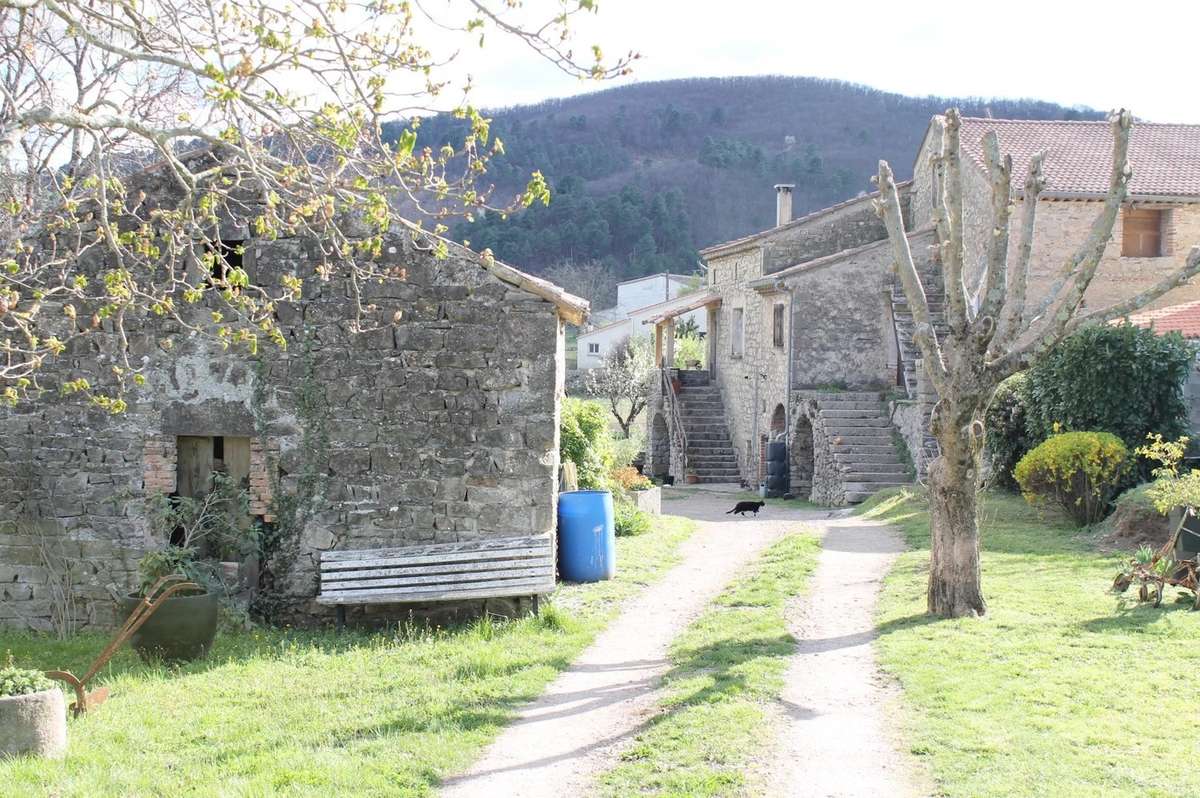 Maison à COURRY