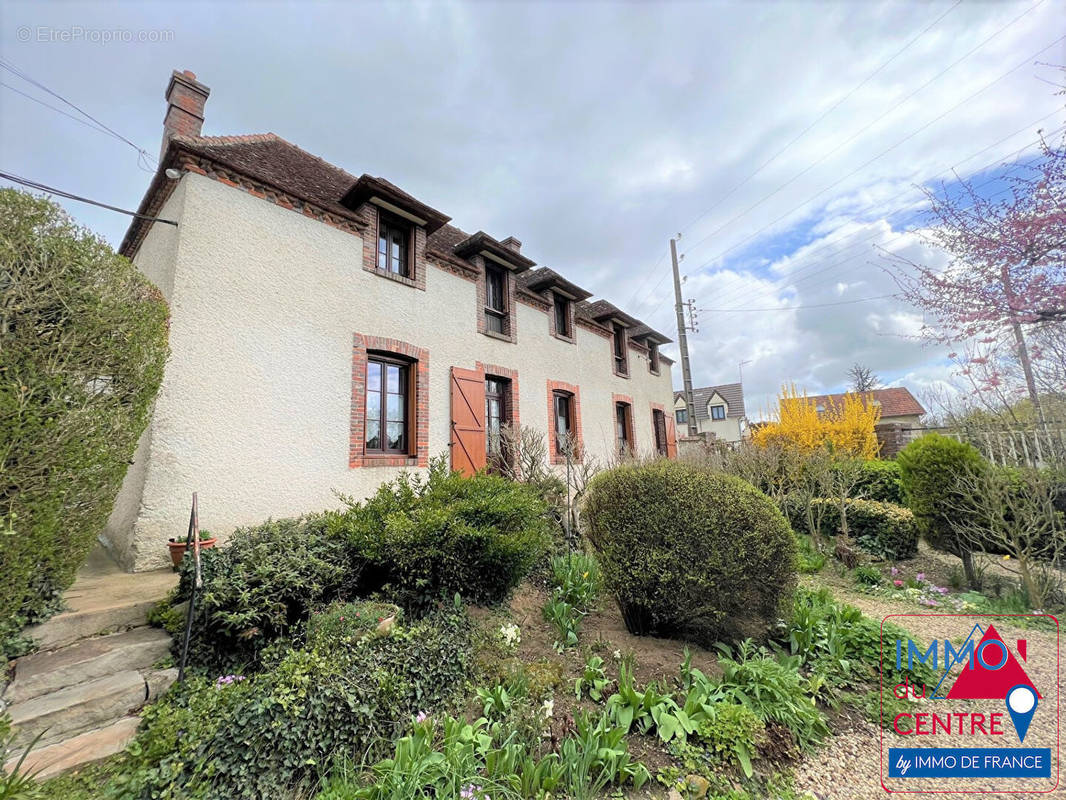 Maison à MAINTENON