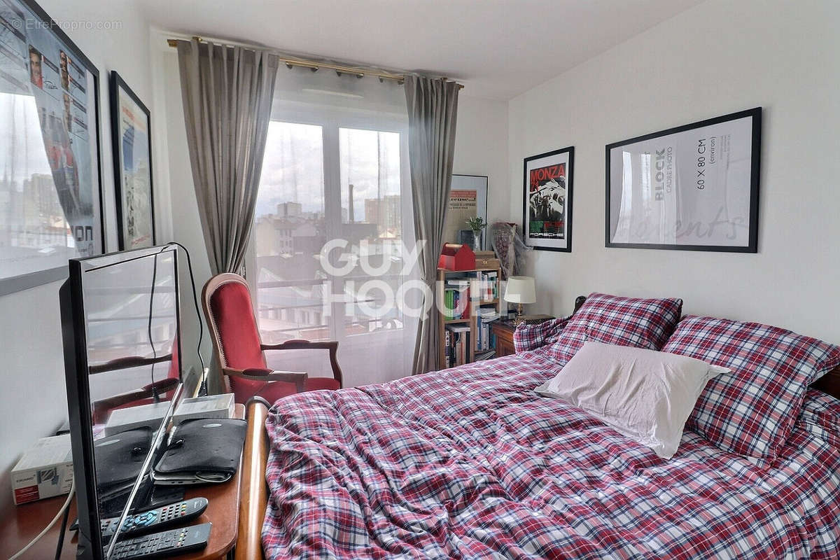 Appartement à AUBERVILLIERS