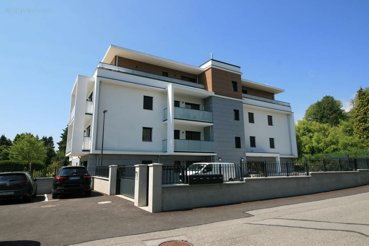 Appartement à DIVONNE-LES-BAINS