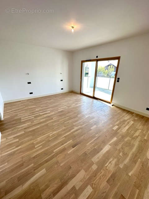 Appartement à DIVONNE-LES-BAINS