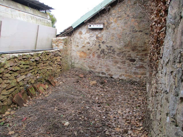 Maison à LA ROCHE-L&#039;ABEILLE