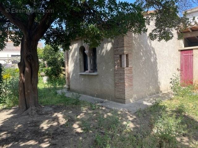   - Maison à TOULOUGES