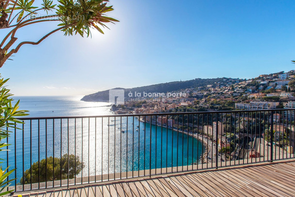 Appartement à VILLEFRANCHE-SUR-MER