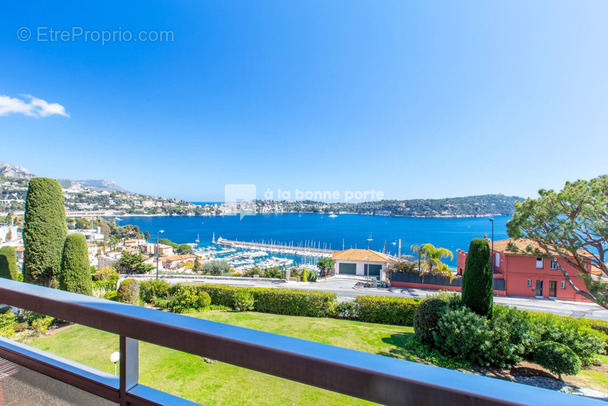 Appartement à VILLEFRANCHE-SUR-MER