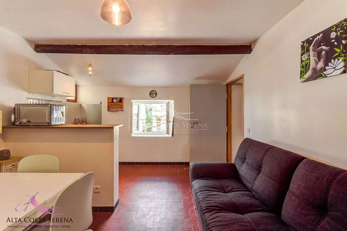 Appartement à SARI-SOLENZARA