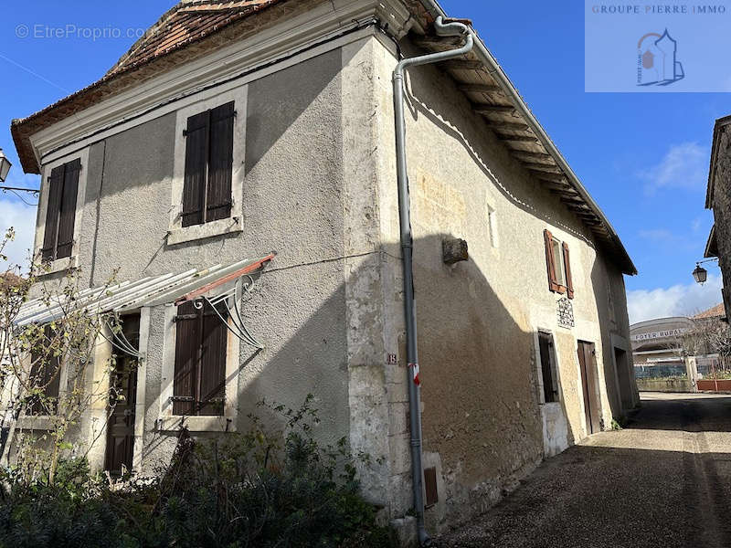 Maison à VERTEILLAC