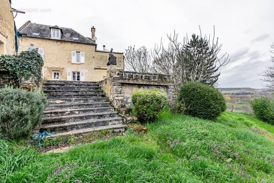 Maison à SOISSONS