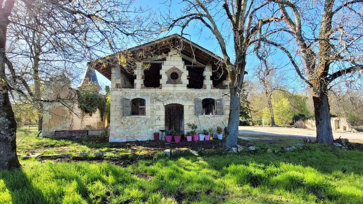 Maison à SAINT-ANDRE-DE-CUBZAC