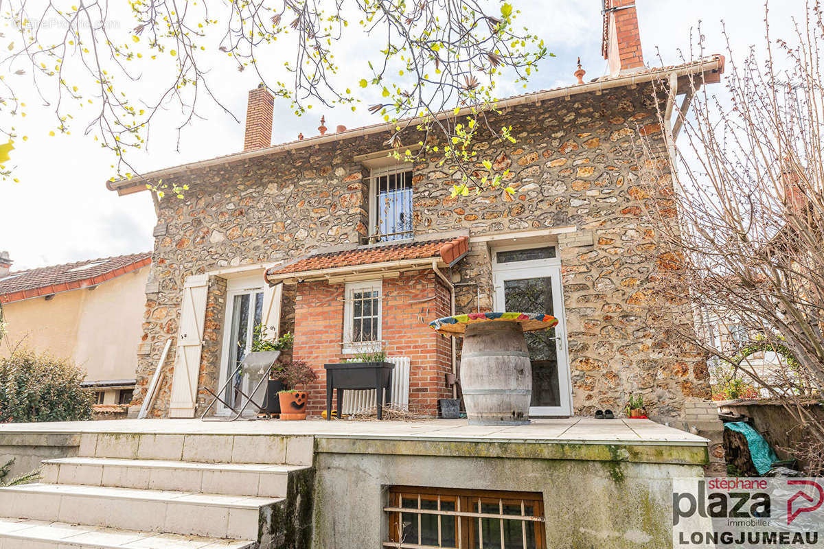 Maison à LONGJUMEAU