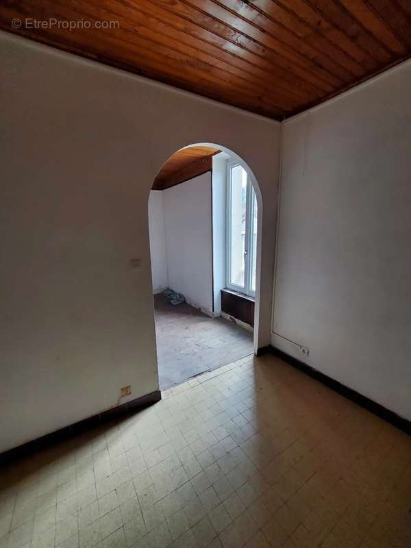 Appartement à AVEZE