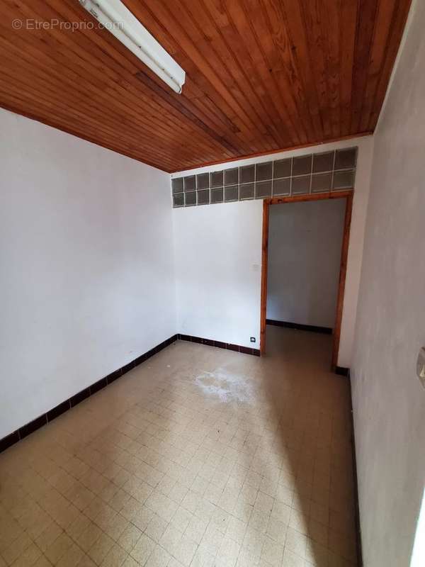 Appartement à AVEZE