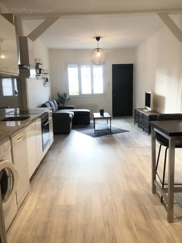 Appartement à BOIS-COLOMBES