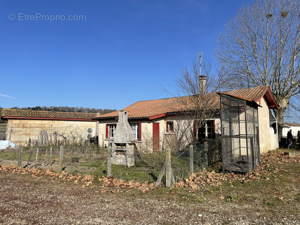 Maison à SAINT-HIPPOLYTE