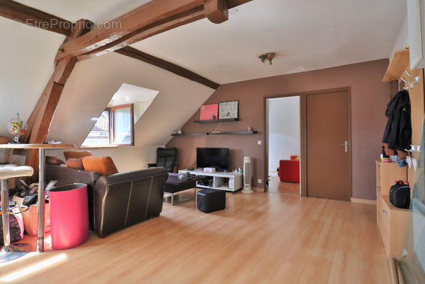 Appartement à SAINTE-SAVINE