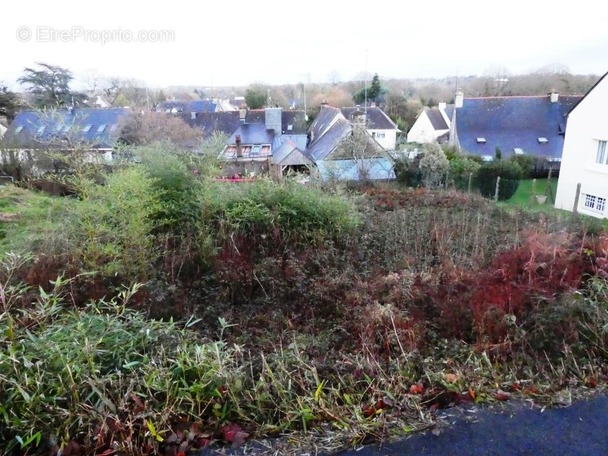 Terrain à PONTIVY