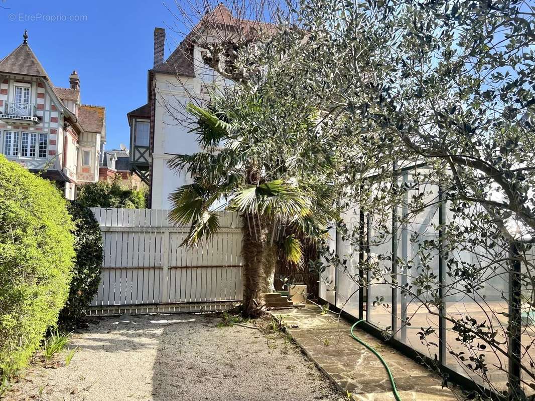 Maison à DEAUVILLE