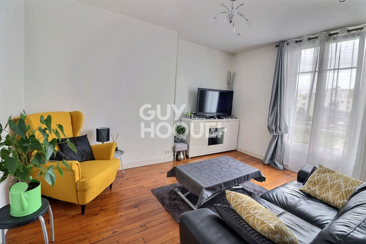 Appartement à AUBERVILLIERS