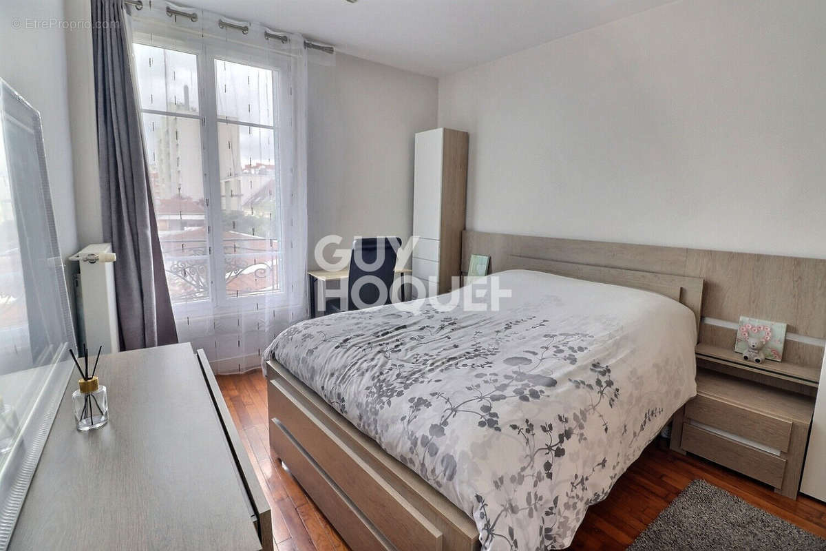 Appartement à AUBERVILLIERS