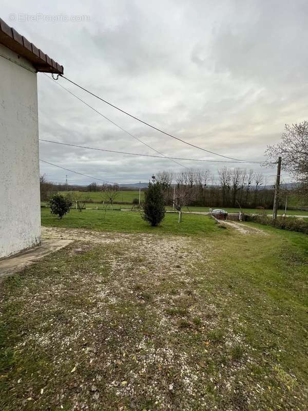 Appartement à CUISEAUX