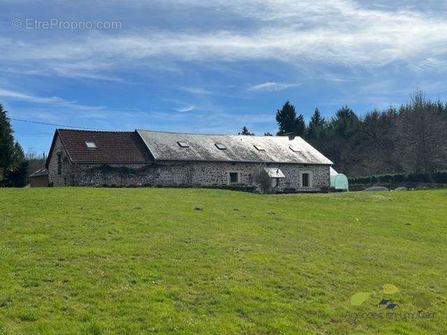 Maison à DOMPS