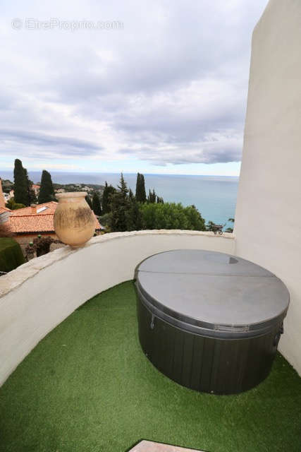 Maison à ROQUEBRUNE-CAP-MARTIN