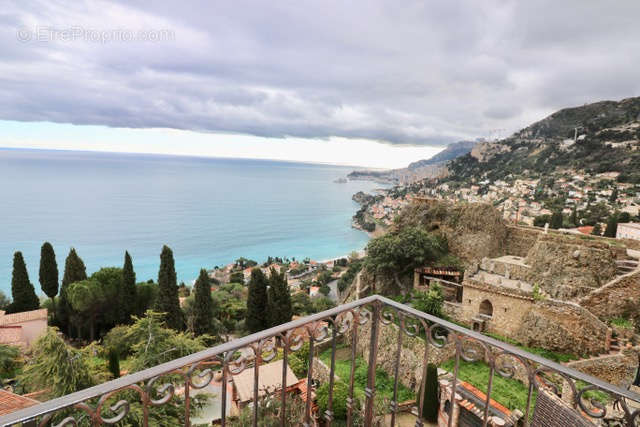 Maison à ROQUEBRUNE-CAP-MARTIN