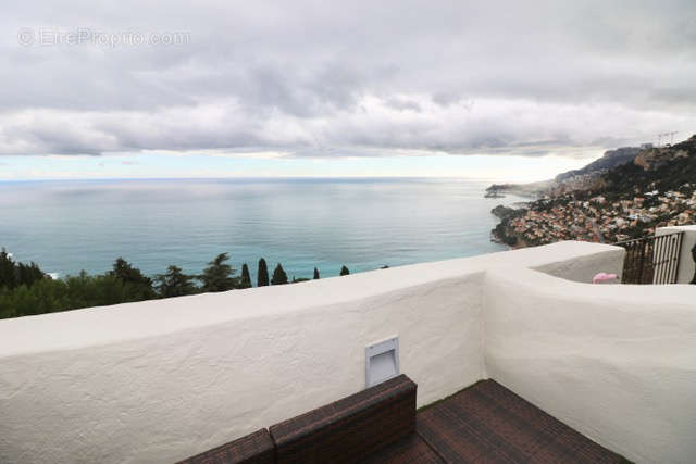 Maison à ROQUEBRUNE-CAP-MARTIN