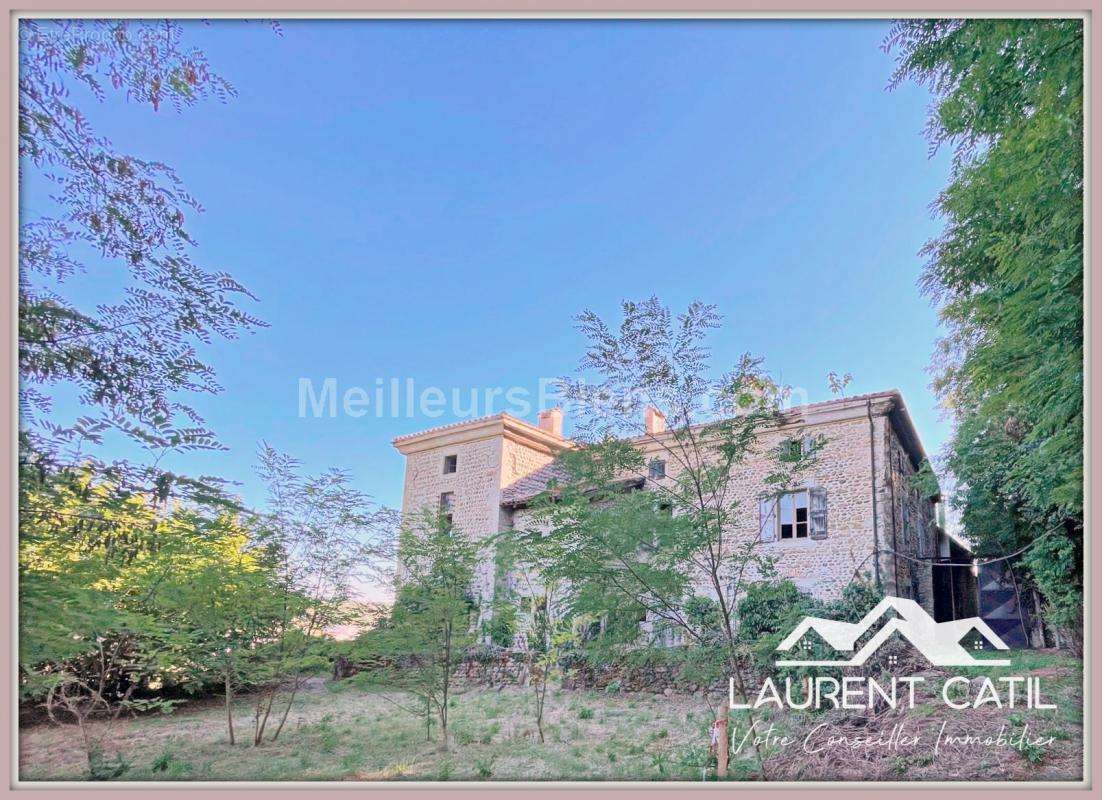 Maison à CHATEAUNEUF-DE-GALAURE