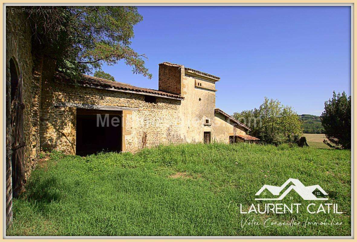 Maison à CHATEAUNEUF-DE-GALAURE