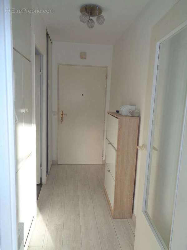 Appartement à MOISSY-CRAMAYEL