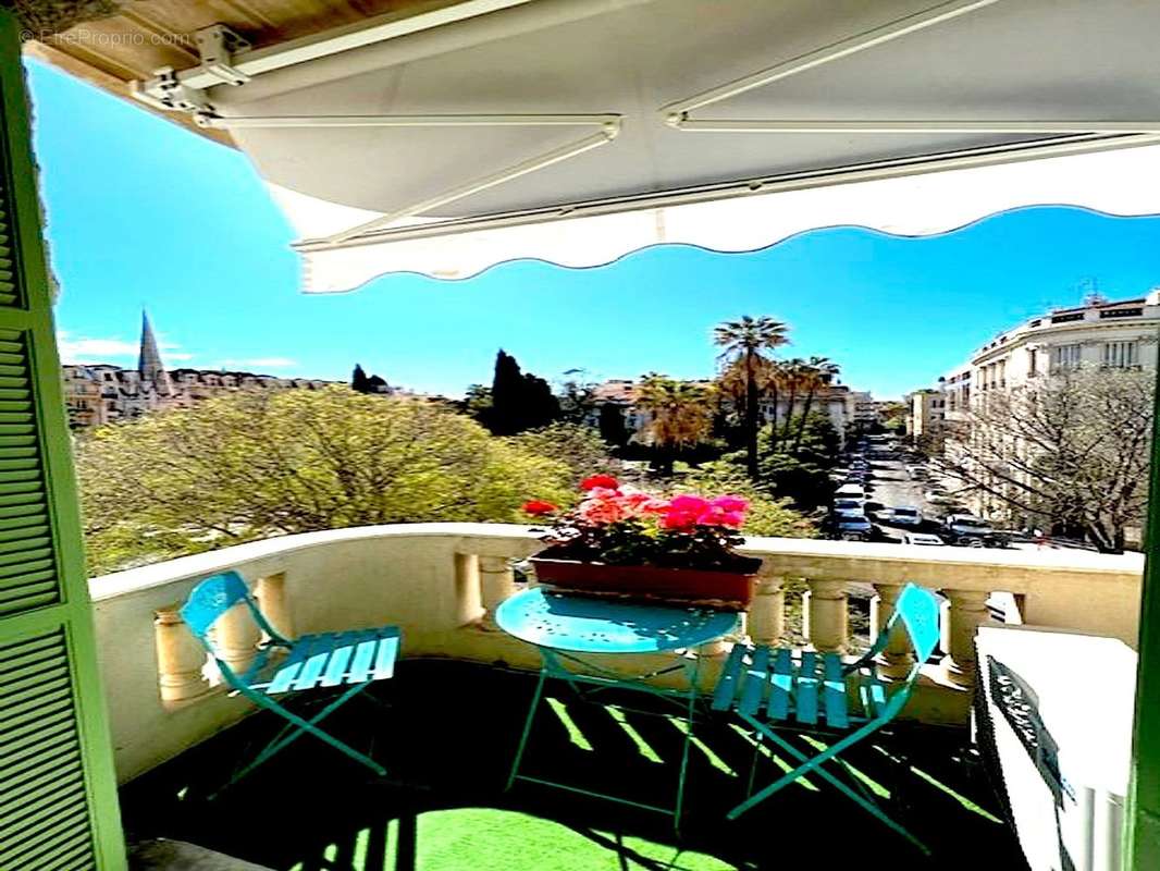 Appartement à NICE